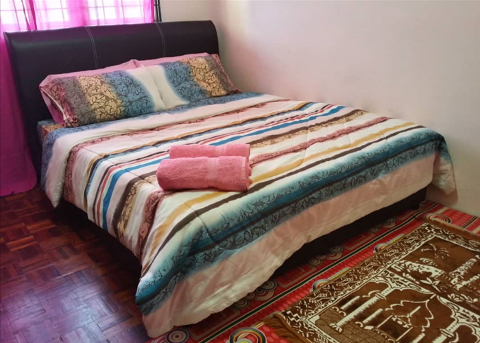 kuching homestay murah